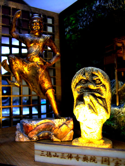 モルタル造形,鳥取砂丘モアイ,蓄光砂,蓄光粉,蓄光パウダー