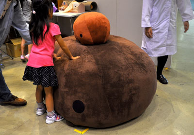 モルタル造形,鳥取砂丘モアイ,蓄光砂,蓄光粉,蓄光パウダー